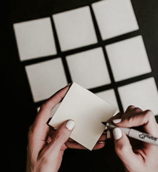 Sticky-Notes-von-Kelly-Sikkema-auf-Unsplash